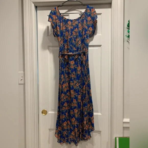 O’Neill Dress Size Medium - Picture 8 of 12